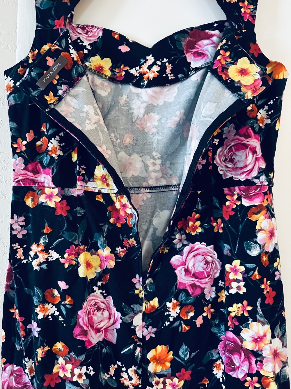 Kara Girl Dress Sz Large Sleeveless Floral Cutout Midi or knee length - Picture 5 of 12